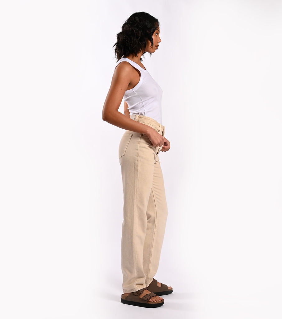 STRAIGHT UP - EXPOSED FRONT  - SANDSTONE (HEMP) - Ziggy Denim